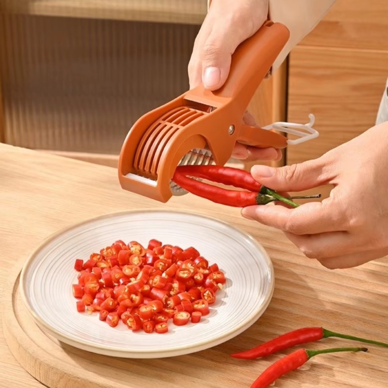 ステンレス製野菜・果物スライサー。5層構造で多用途に使えるキ - Camping Cooking Vegetables のレビューと価格