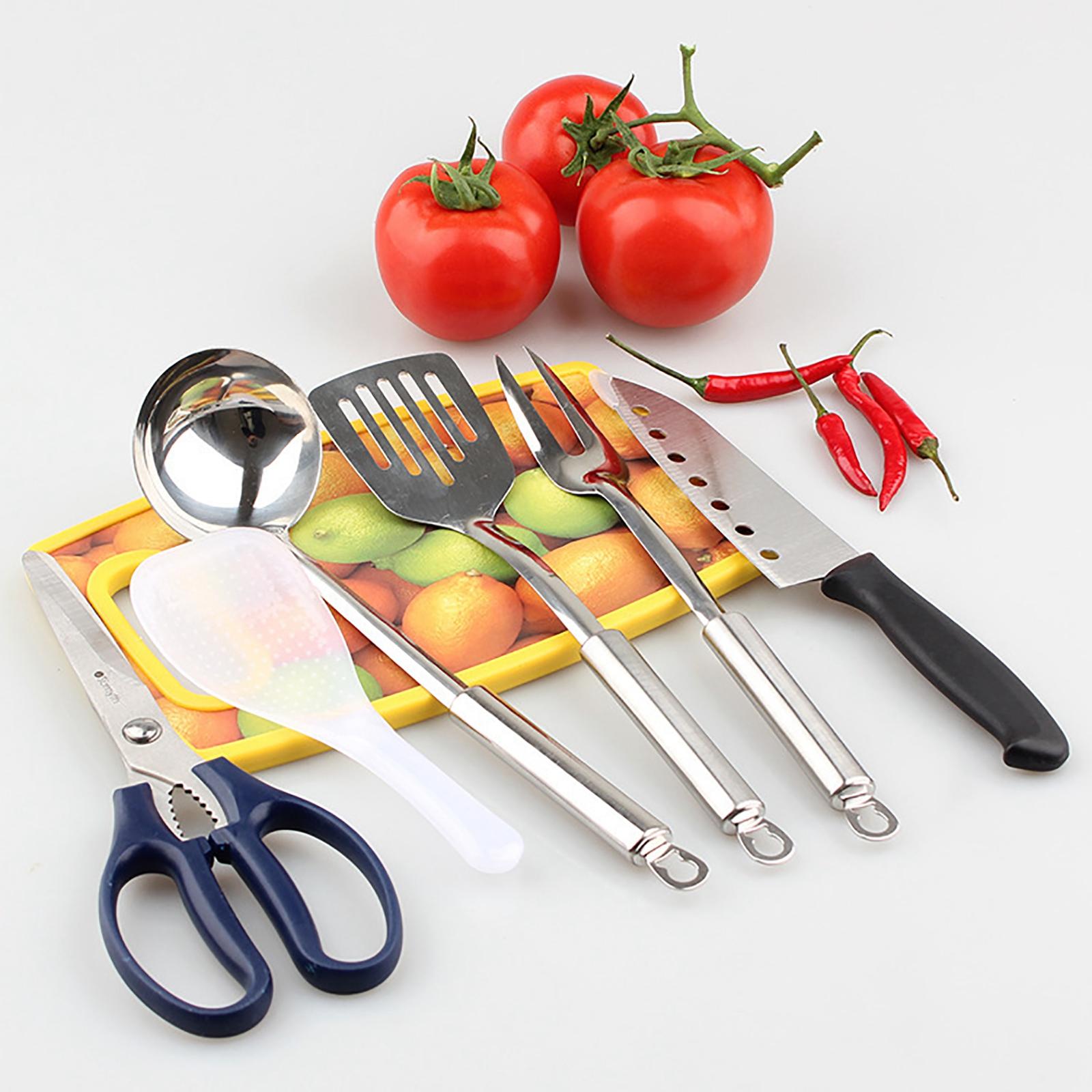 7 個キャンプキッチン用品セットキャリングバッグ付きバーベキ - Quechua Camping Cooking Set のレビューと価格